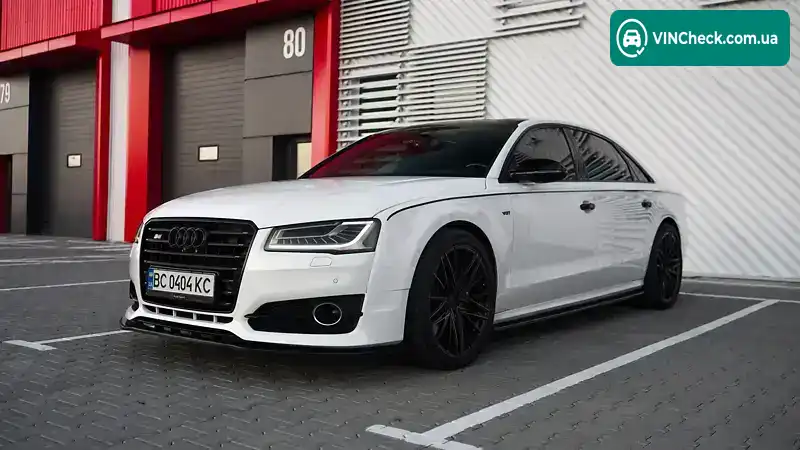 Audi A8 2014, фото з оголошення 2 з 21, VIN WAU32AFD9FN010137