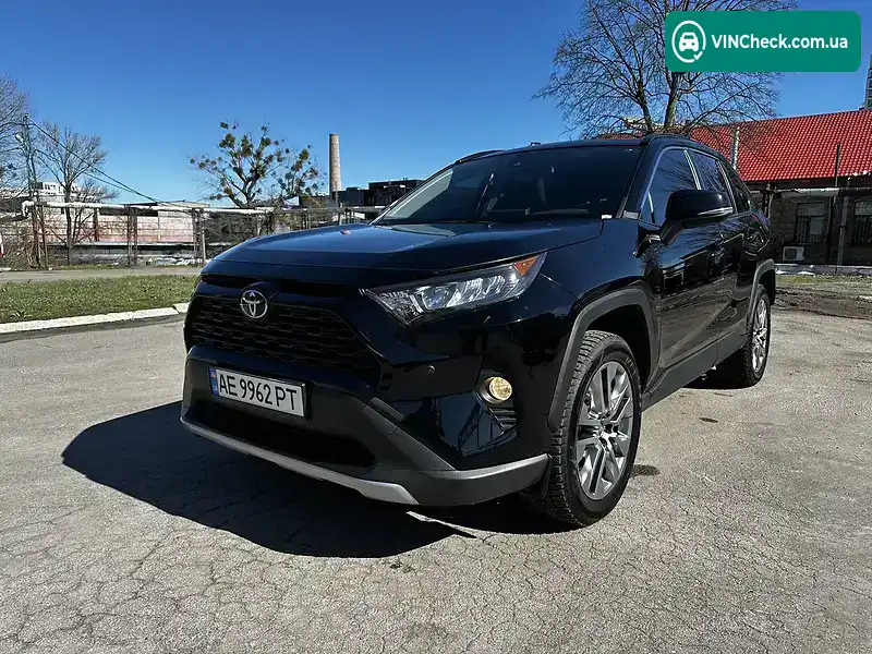 Toyota RAV4 2020, фото з оголошення 2 з 20, VIN 2T3W1RFV5MC094927