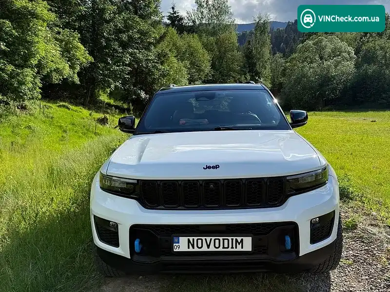 Jeep Grand Cherokee 2022, фото з оголошення 1 з 18, VIN 1C4RJYC64N8717562