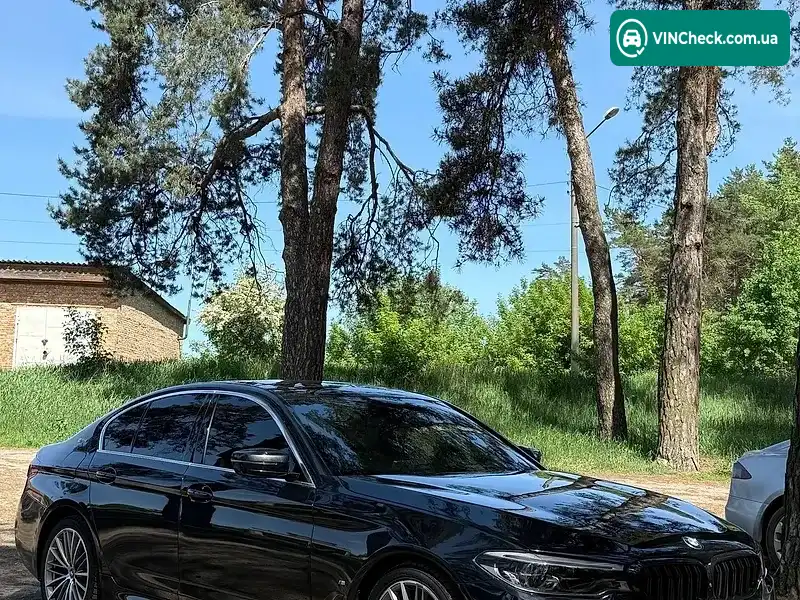 BMW 5 Series 2019, фото з оголошення 2 з 20, VIN WBAJA9C52KB399284