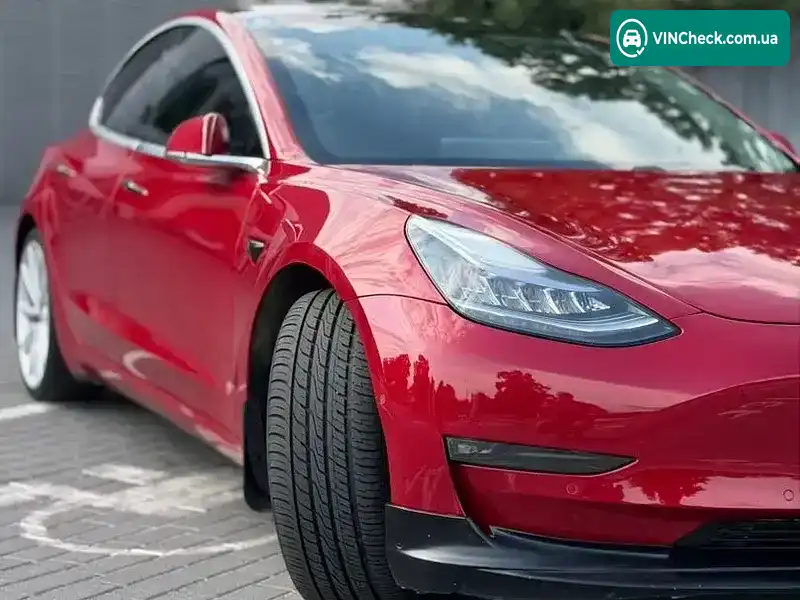Tesla Model 3 2018, фото з оголошення 2 з 17, VIN 5YJ3E1EBXJF063141