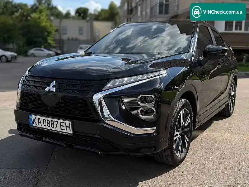 Mitsubishi Eclipse Cross 2021, фото з оголошення 2 з 20, VIN JMBXTGK1WMZ000813