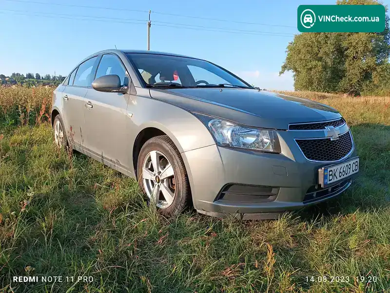 Chevrolet Cruze 2010, фото з оголошення 1 з 20, VIN KL1JF69E9BK020681
