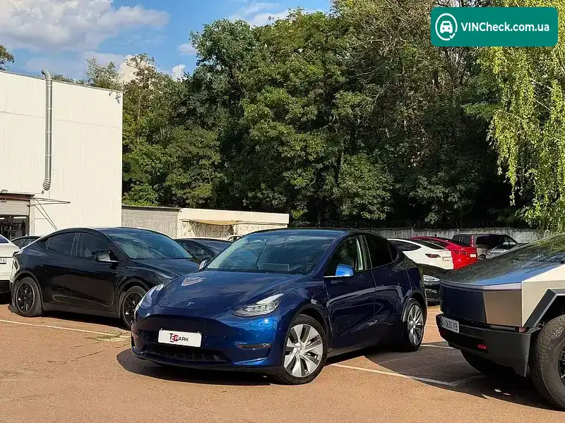 Tesla Model Y 2022, фото з оголошення 1 з 20, VIN 7SAYGDEE5NF575023