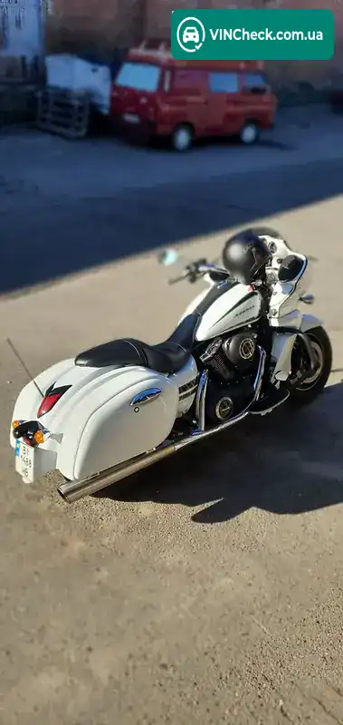 Kawasaki VN 1700 2015, фото з оголошення 2 з 20, VIN JKBVNRK16GA009278