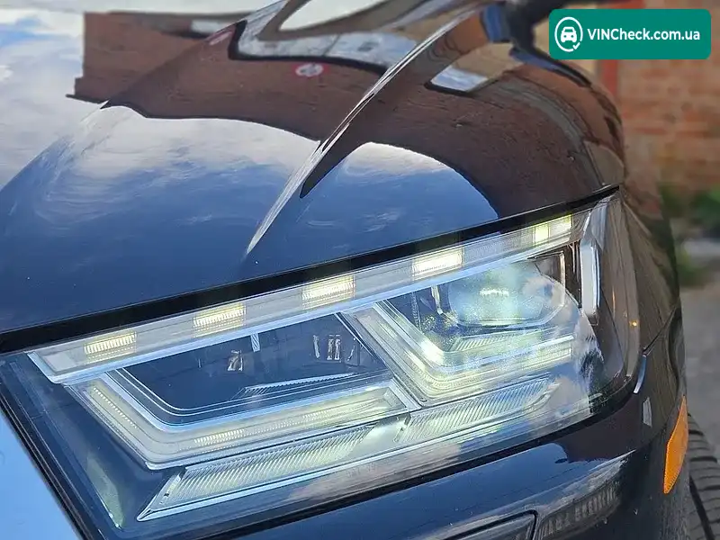 Audi Q5 2018, фото з оголошення 1 з 20, VIN WA1BNAFY3J2029702