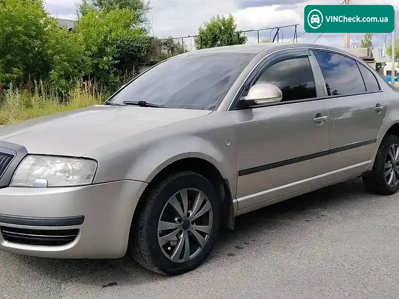 Skoda Superb 2007, фото з оголошення 2 з 12, VIN TMBDL23UX8B300003