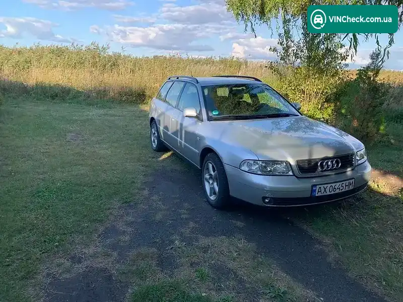 Audi A4 2001, фото з оголошення 1 з 19, VIN WAUZZZ8DZ1A134220