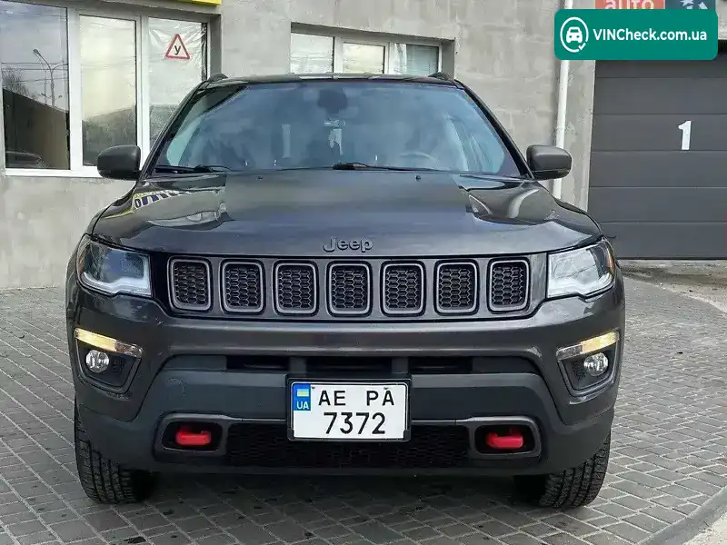 Jeep Compass 2018, фото з оголошення 1 з 12, VIN 3C4NJDDB5JT465528
