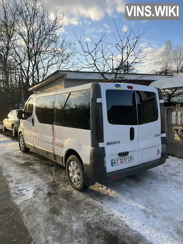Renault Trafic 2004, фото з оголошення 2 з 6, VIN VF1FLBCB64Y036841