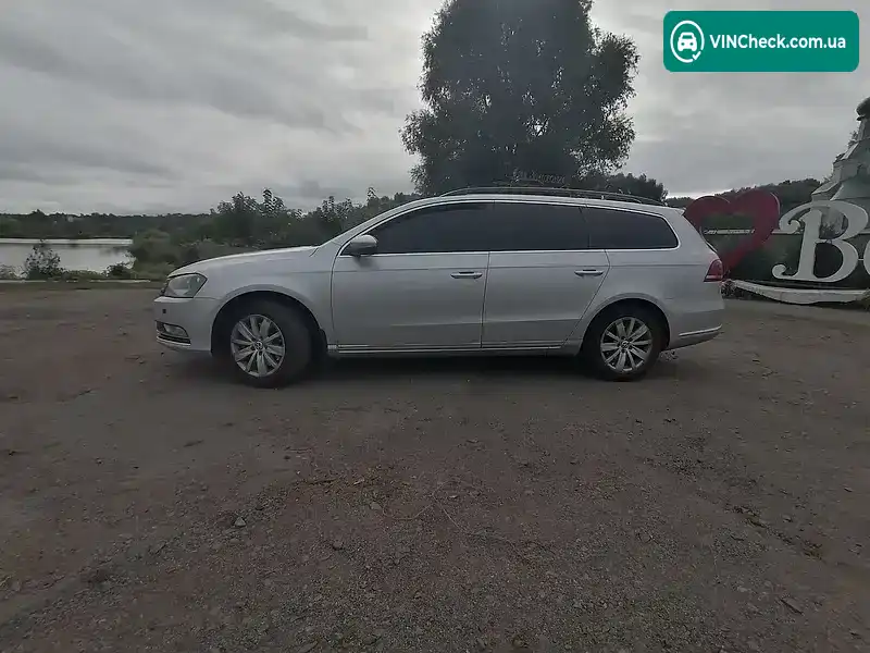Volkswagen Passat 2010, фото з оголошення 2 з 20, VIN WVWZZZ3CZBE313939