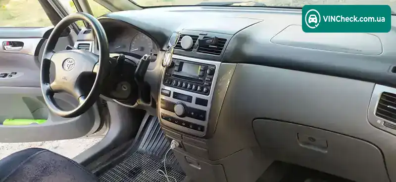 Toyota Avensis Verso 2002, фото з оголошення 1 з 11, VIN JTEGH22B205004860