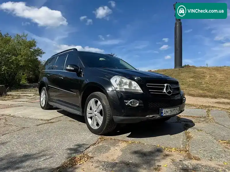 Mercedes-Benz GL-Class 2006, фото з оголошення 2 з 21, VIN WDC1648861A131665