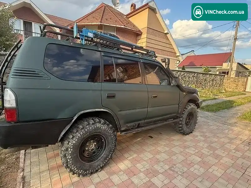 Toyota Land Cruiser 2000, фото з оголошення 2 з 16, VIN JT111GJ9500158781