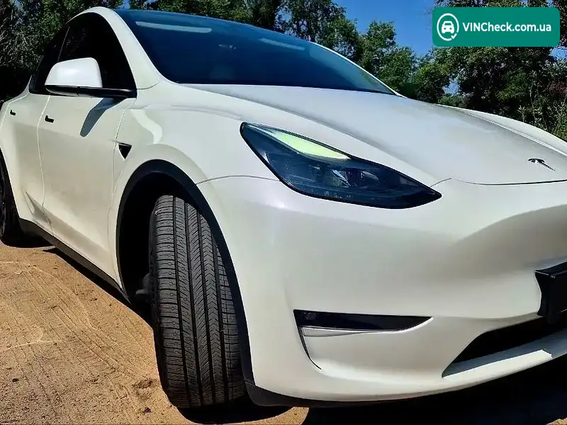 Tesla Model Y 2023, фото з оголошення 1 з 13, VIN 7SAYGDEF1PF919698