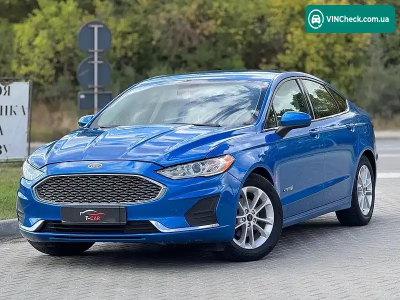 Ford Fusion 2018, фото з оголошення 1 з 20, VIN 3FA6P0LU3KR161956