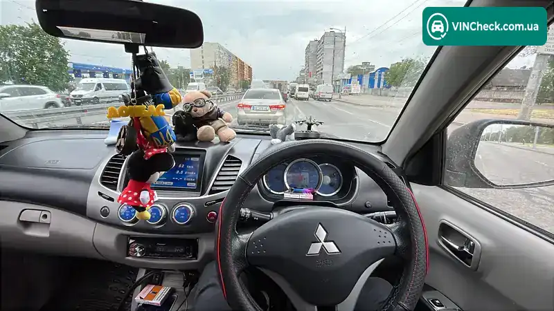 Mitsubishi L 200 2006, фото з оголошення 1 з 3, VIN AMMBJRKB407002579