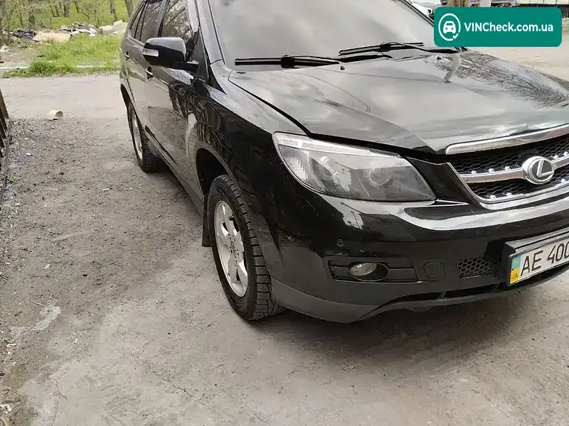 BYD S6 2013, фото з оголошення 2 з 21, VIN LGXC34CG9D1014552