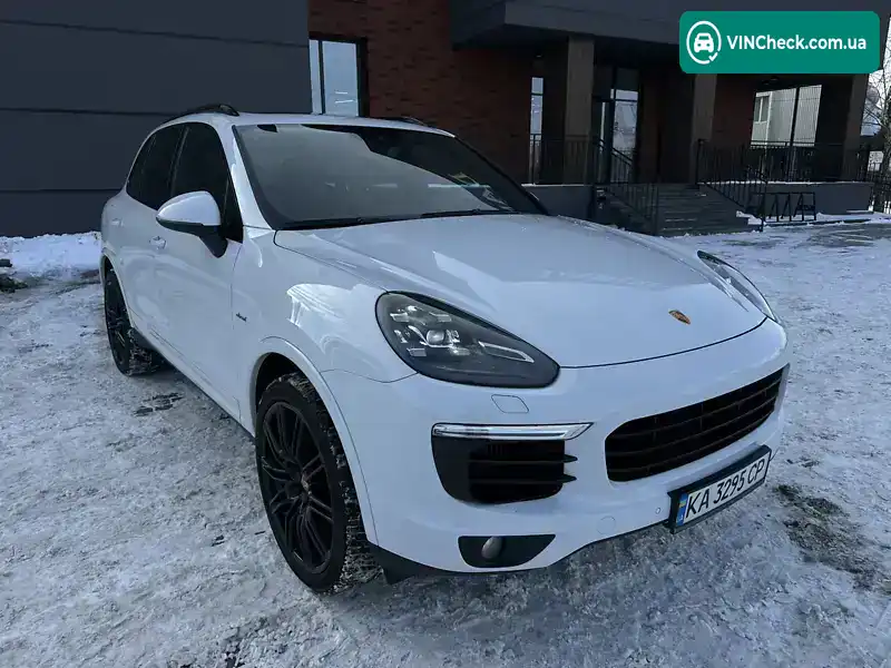 Porsche Cayenne 2016, фото з оголошення 2 з 13, VIN WP1ZZZ92ZHLA32856