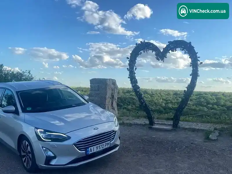 Ford Focus 2019, фото з оголошення 2 з 21, VIN WF0PXXGCHPKJ20346