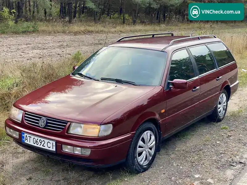 Volkswagen Passat 1996, фото з оголошення 2 з 20, VIN WVWZZZ3AZTE048106