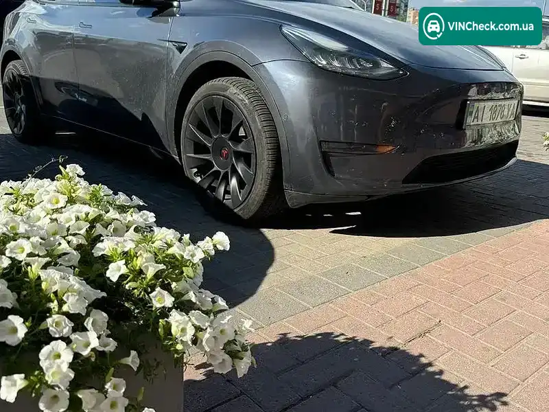 Tesla Model Y 2021, фото з оголошення 1 з 12, VIN 5YJYGDEE7MF220625