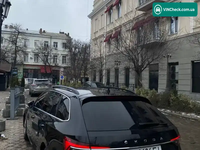 Skoda Superb 2021, фото з оголошення 2 з 21, VIN TMBLR9NP8M7065916