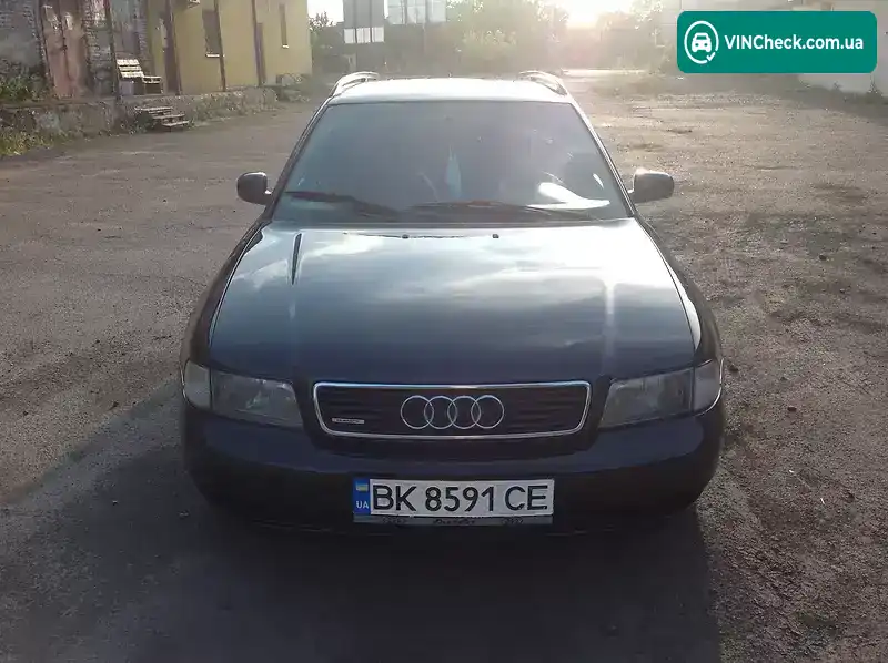 Audi A4 1997, фото з оголошення 2 з 20, VIN WAUZZZ8DZVA152780