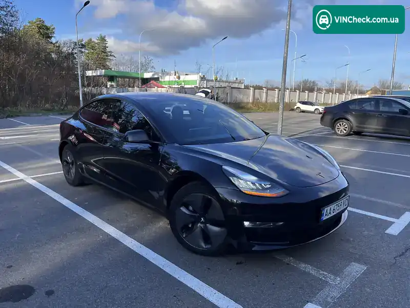 Tesla Model 3 2018, фото з оголошення 2 з 20, VIN 5YJ3E1EA3JF071007