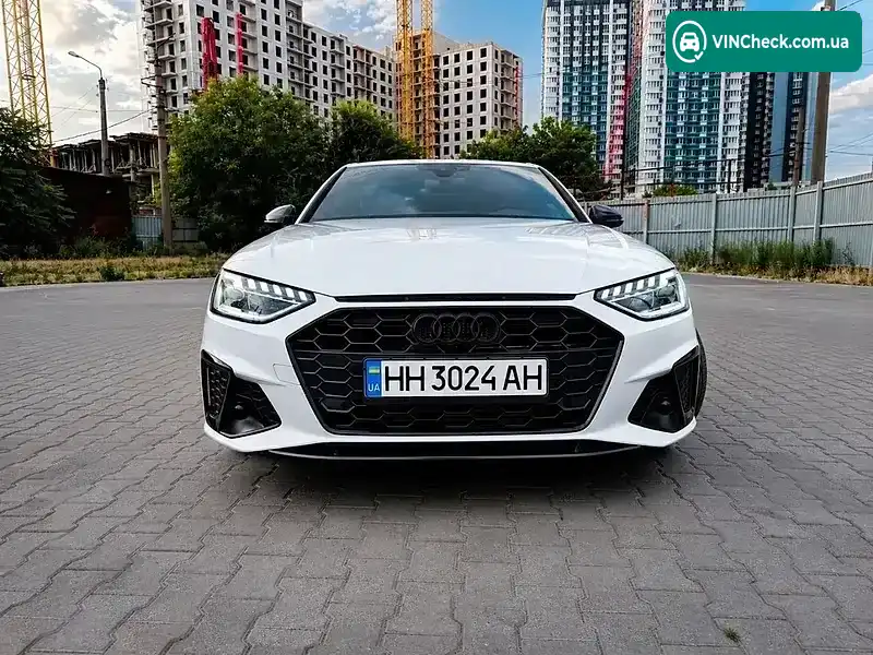 Audi A4 2022, фото з оголошення 1 з 18, VIN WAUEAAF40PN008953