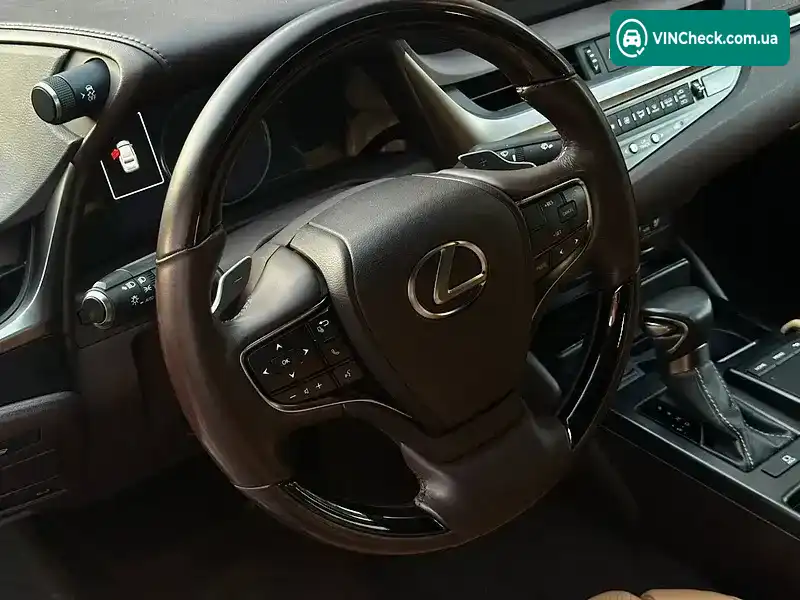 Lexus ES 2019, фото з оголошення 2 з 20, VIN JTHBZ1B1002008838