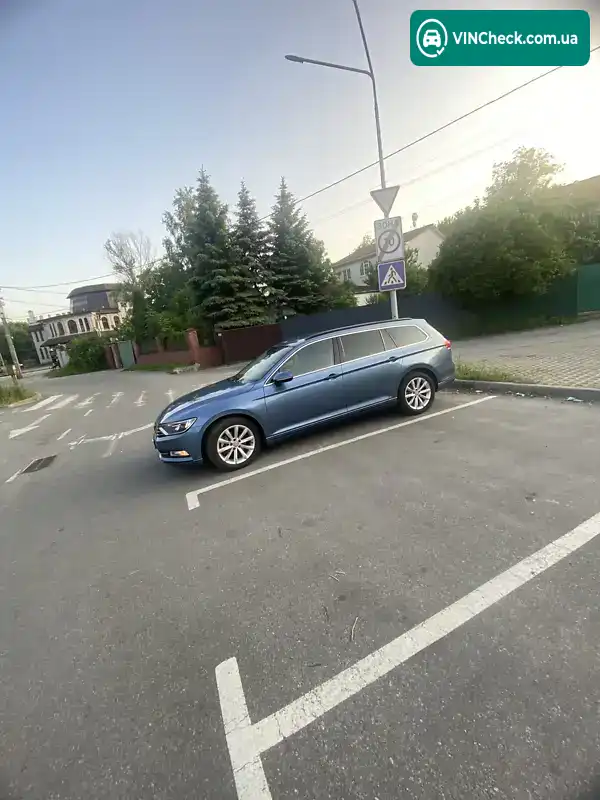 Volkswagen Passat 2015, фото з оголошення 2 з 8, VIN WVWZZZ3CZGE000808