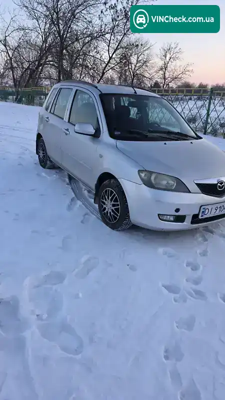 Mazda 2 2003, фото з оголошення 2 з 21, VIN JMZNEAWPJN3M00716