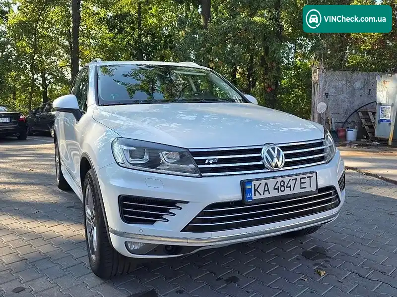 Volkswagen Touareg 2015, фото з оголошення 1 з 20, VIN WVGZZZ7PZGD010807