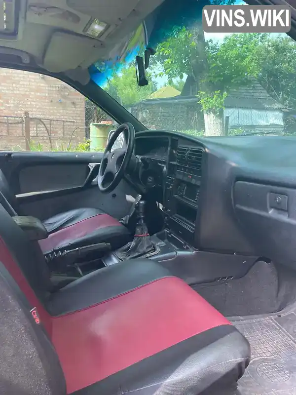 Opel Omega 1993, фото з оголошення 2 з 10, VIN W0L000066P1235568