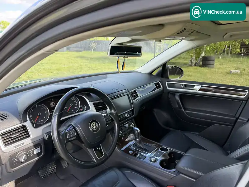 Volkswagen Touareg 2014, фото з оголошення 1 з 20, VIN WVGEP9BPXFD001329