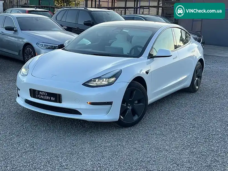Tesla Model 3 2023, фото з оголошення 2 з 20, VIN 5YJ3E1EA1PF467008