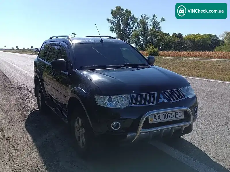 Mitsubishi Pajero Sport 2011, фото з оголошення 2 з 17, VIN MMCGNKH40BFZ07544