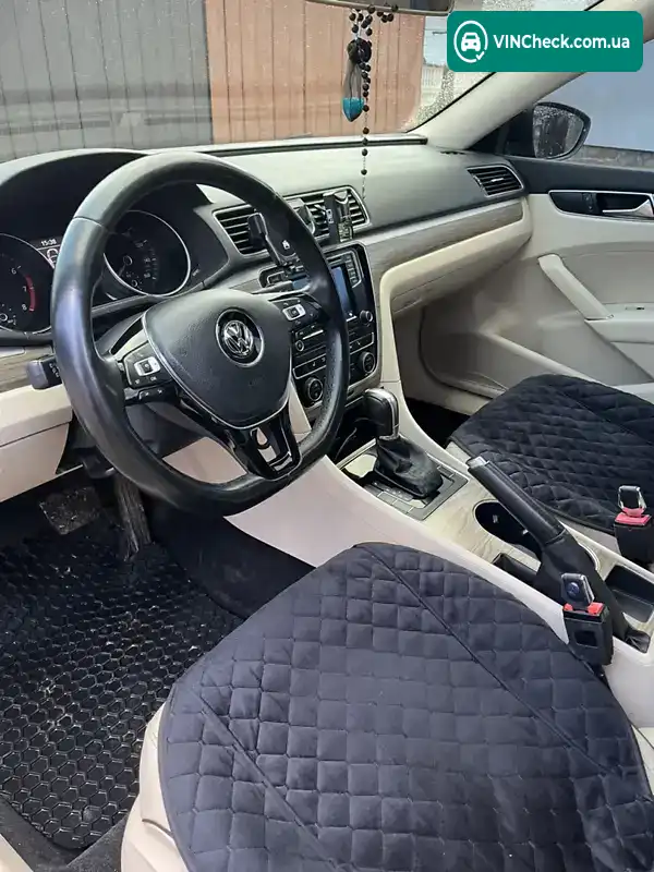 Volkswagen Passat 2016, фото з оголошення 1 з 17, VIN 1VWBS7A36GC047060