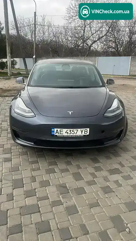 Tesla Model 3 2020, фото з оголошення 1 з 8, VIN 5YJ3E1EA5LF705193