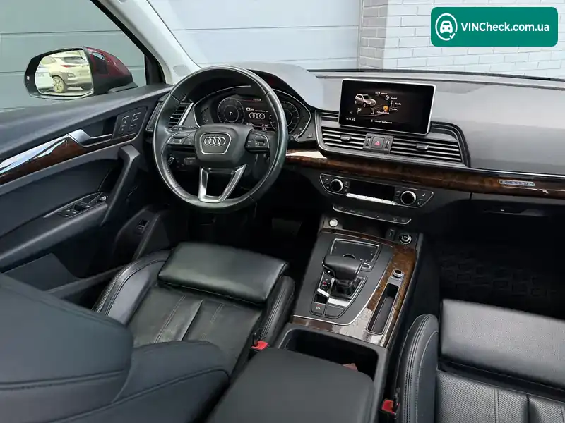 Audi Q5 2018, фото з оголошення 2 з 20, VIN WA1BNAFY4J2241993