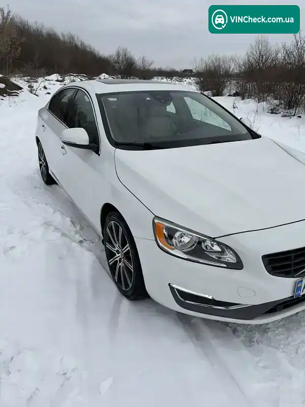 Volvo S60 2017, фото з оголошення 1 з 21, VIN LYV402TK1HB150059