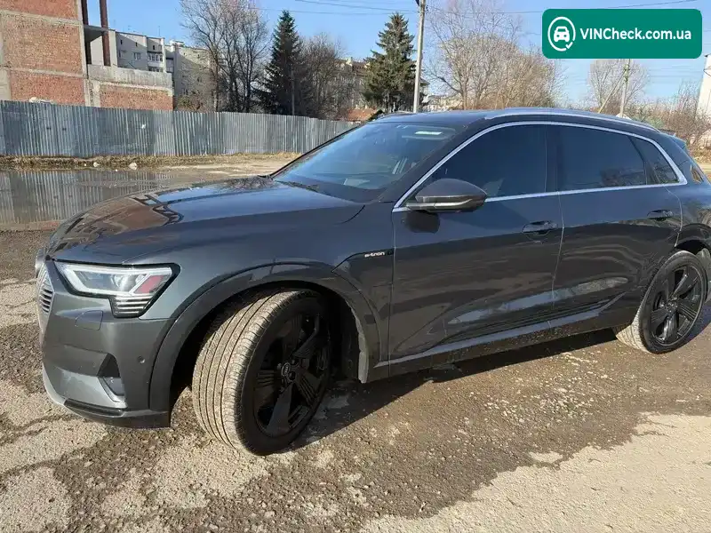 Audi e-tron 2019, фото з оголошення 2 з 20, VIN WA1VABGE9KB022211