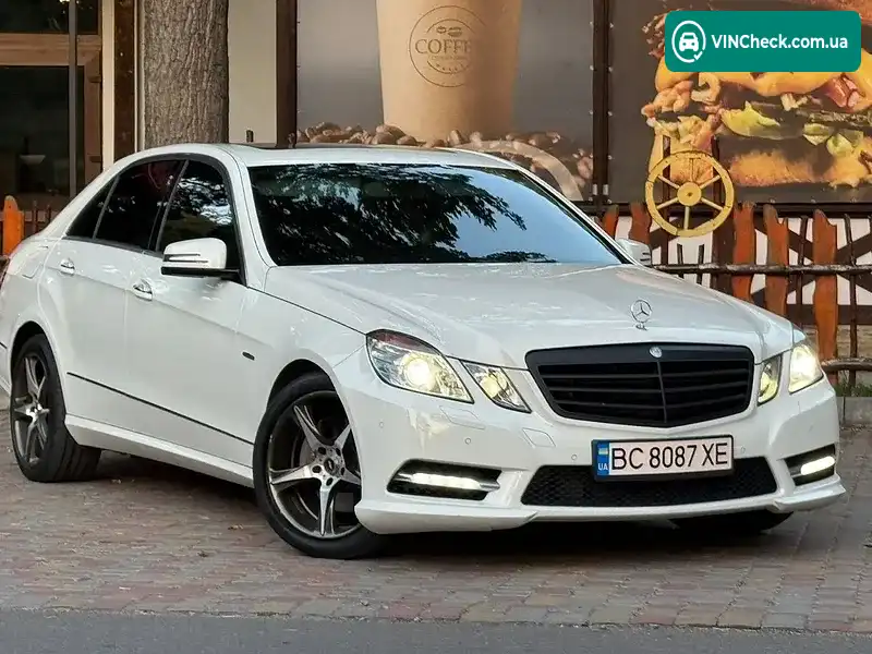 Mercedes-Benz E-Class 2011, фото з оголошення 2 з 20, VIN WDDHF2EBXBA298678