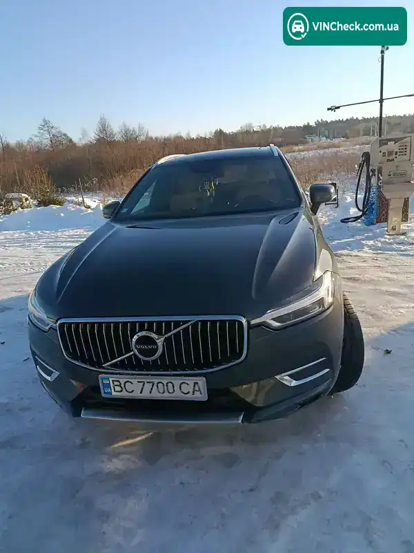 Volvo XC60 2018, фото з оголошення 1 з 21, VIN YV1UZA8UCJ1071099