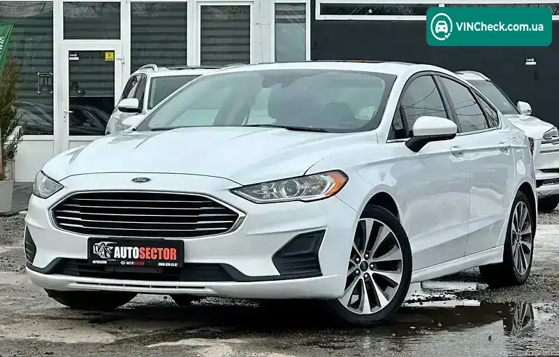 Ford Fusion 2020, фото з оголошення 2 з 21, VIN 3FA6P0T92LR173321