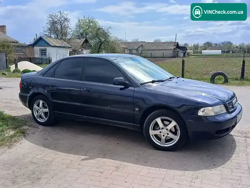 Audi A4 1996, фото з оголошення 1 з 7, VIN WAUZZZ8DZVA090962