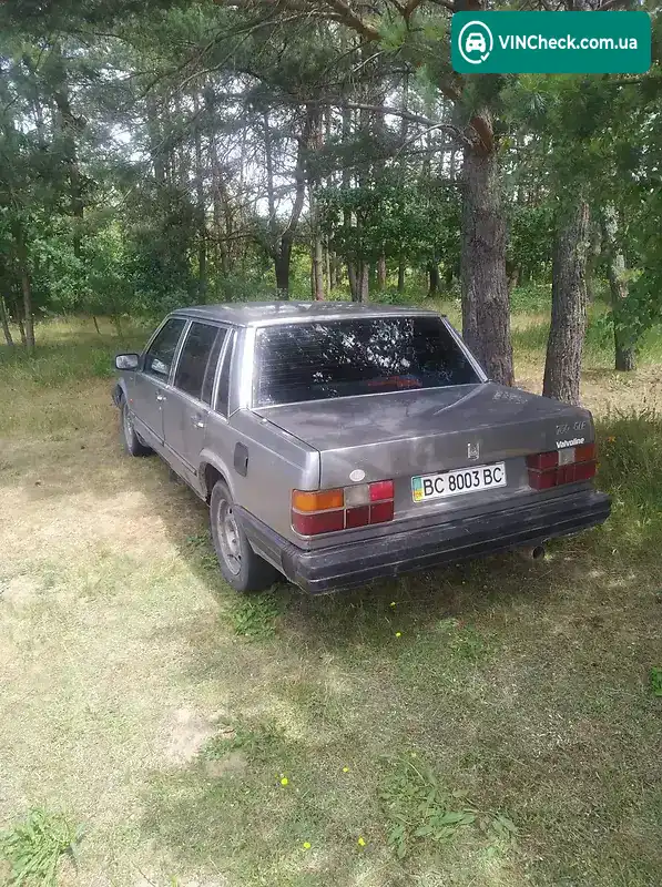 Volvo 760 1985, фото з оголошення 2 з 20, VIN YV1244411B2636937