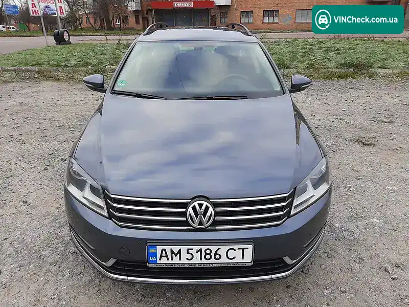 Volkswagen Passat 2013, фото з оголошення 2 з 20, VIN WVWZZZ3CZEE003945