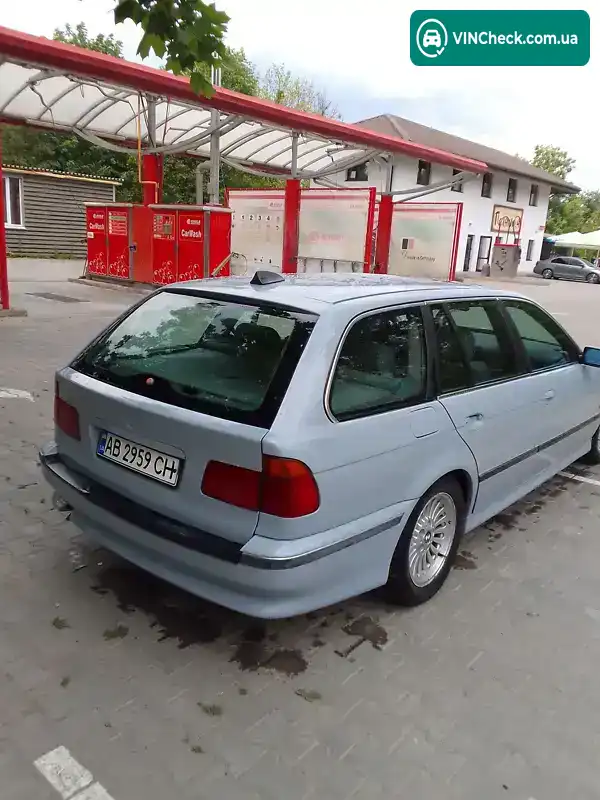 BMW 5 Series 1997, фото з оголошення 2 з 16, VIN WBADG81070BX01114